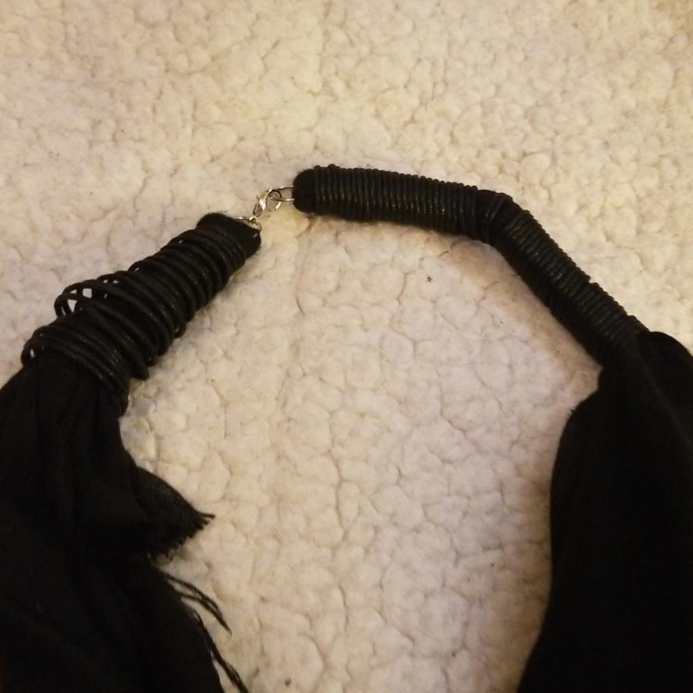 Scarf - Picture 2 of 3